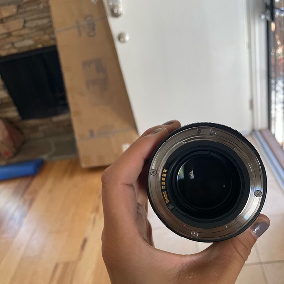 Canon EOS 5D Mark III bundle - Picture 4 of 11